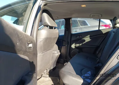 2020 Toyota Prius Prime Limited z USA, uszkodzony, nr VIN JTDKARFP2L3135465